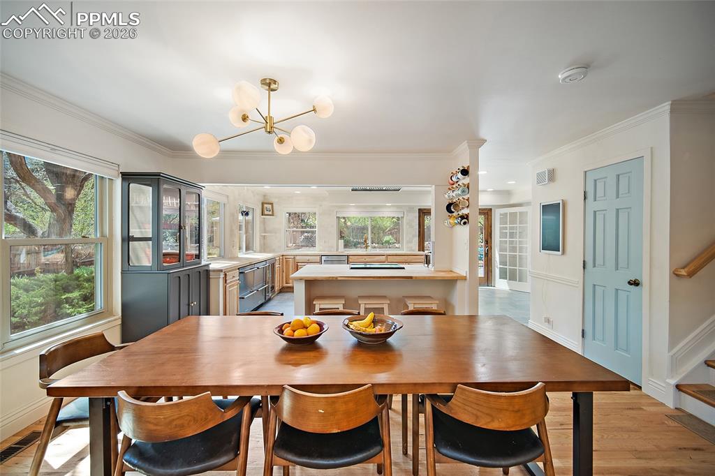 3012 E Springlake Circle