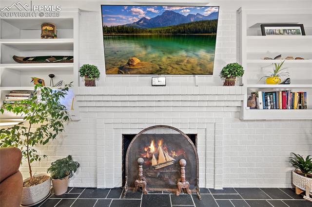 4346 Ridgeglen Road