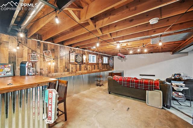 4346 Ridgeglen Road