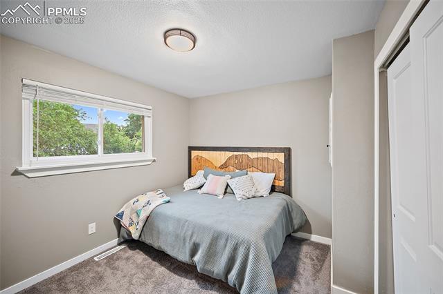4346 Ridgeglen Road