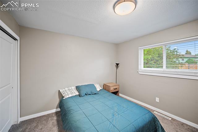 4346 Ridgeglen Road