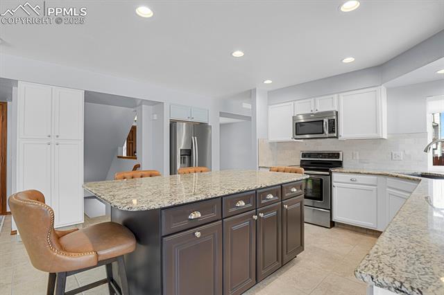 3515 Flying Horse Road