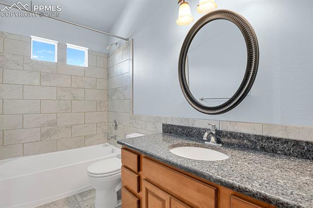 3515 Flying Horse Road