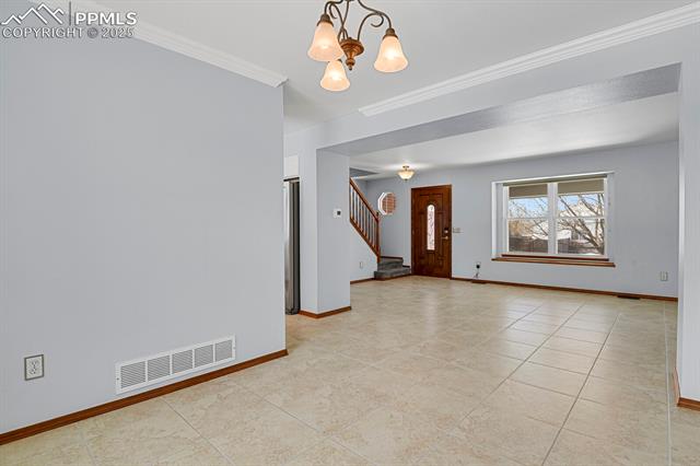 3515 Flying Horse Road