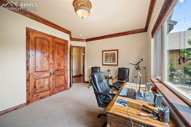 540 E Kings Deer Point