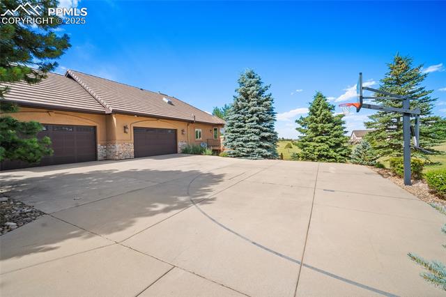 540 E Kings Deer Point
