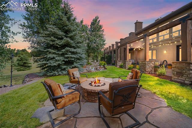 540 E Kings Deer Point