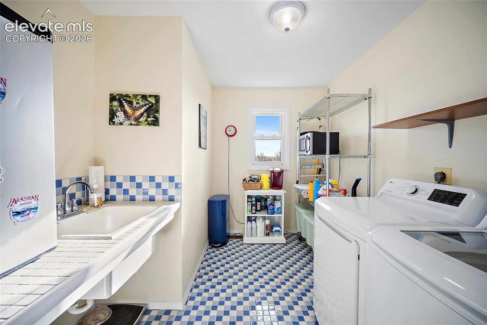16165 Wright Road