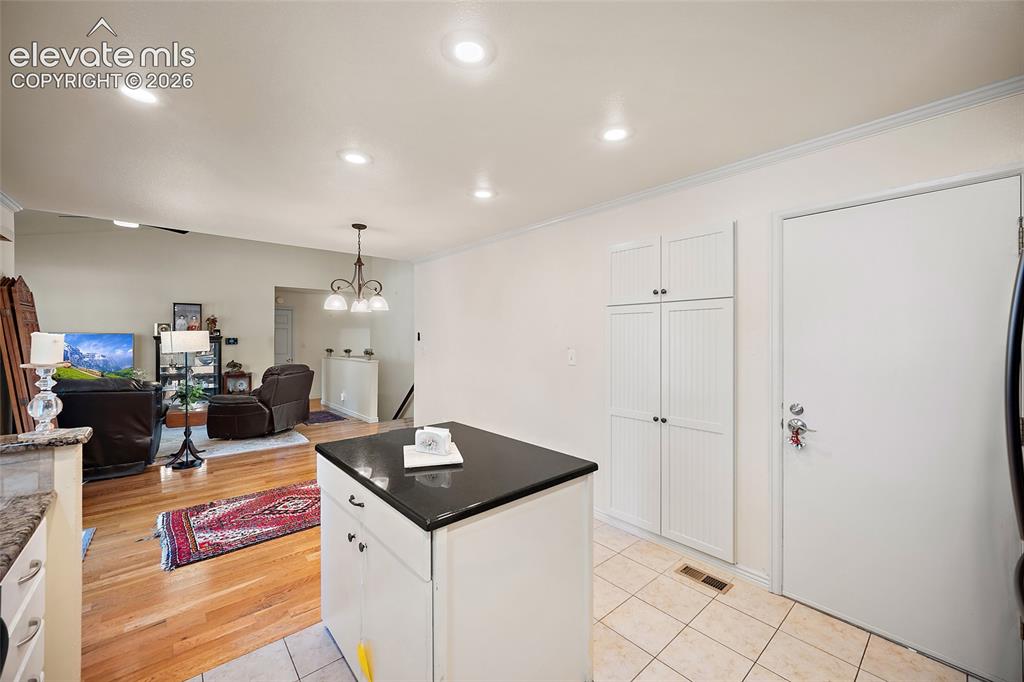 180 Cobblestone Drive