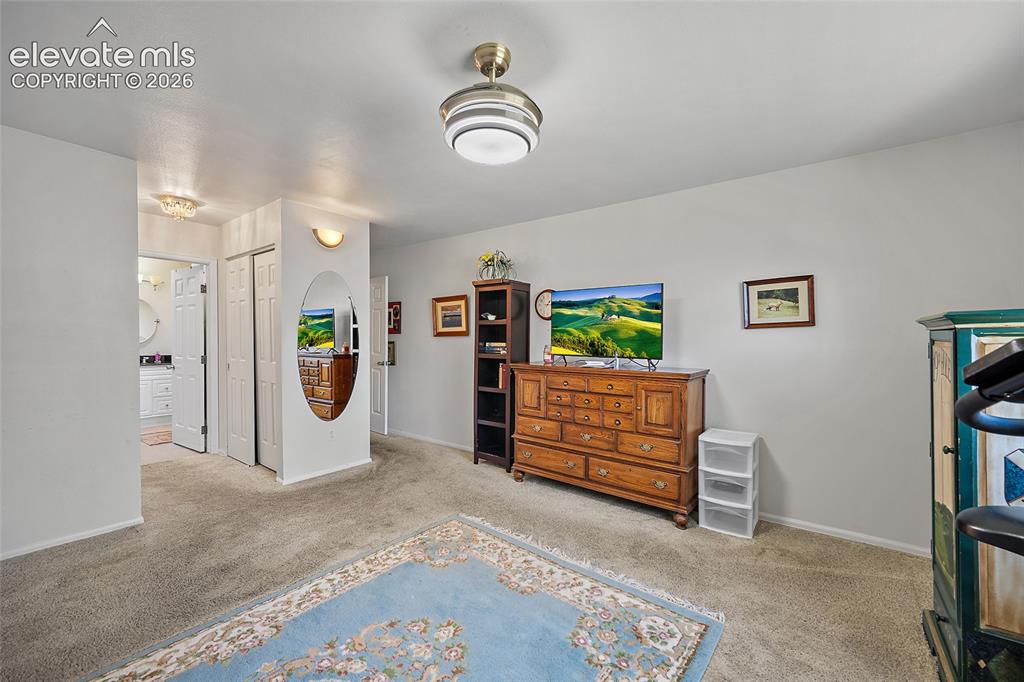 180 Cobblestone Drive