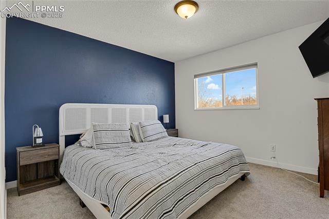 2450 Clarendon Drive