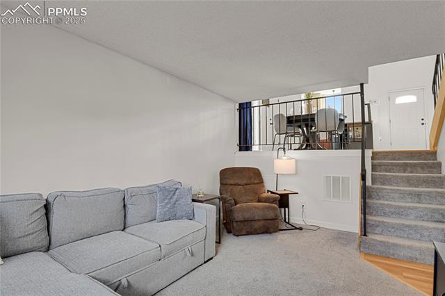 2450 Clarendon Drive