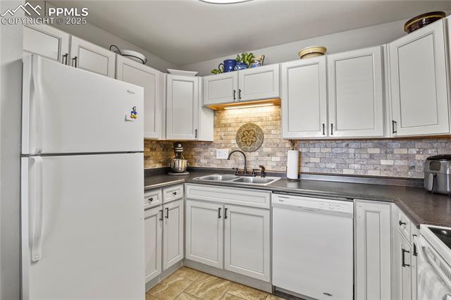 434 Valley Hi Circle B26