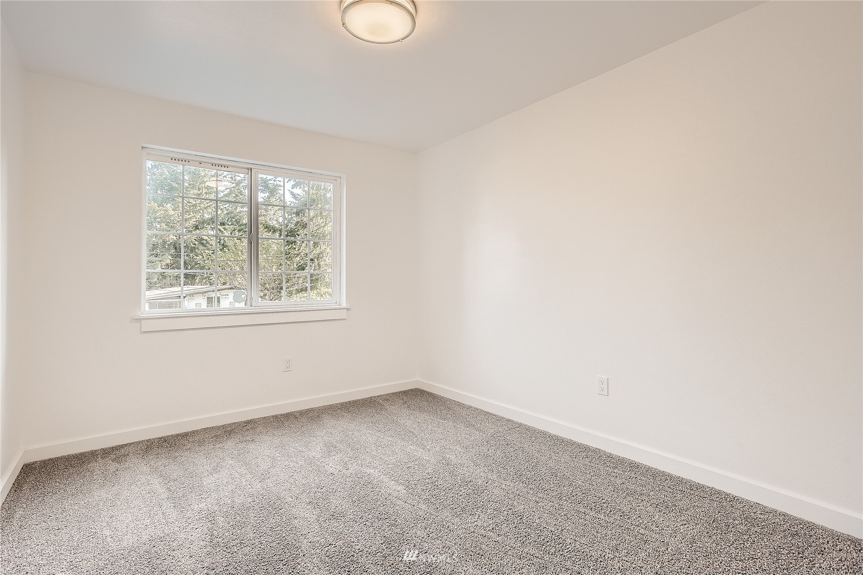 20709 108th Street E