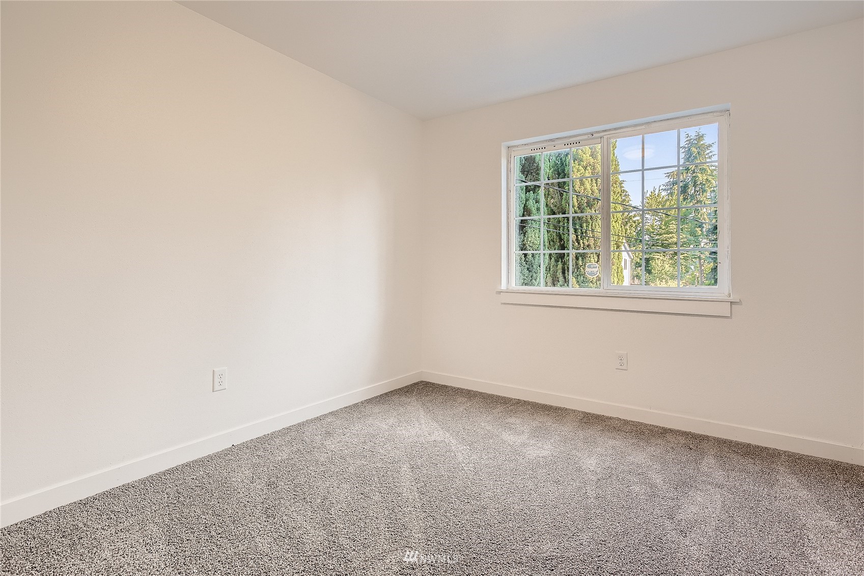 20709 108th Street E