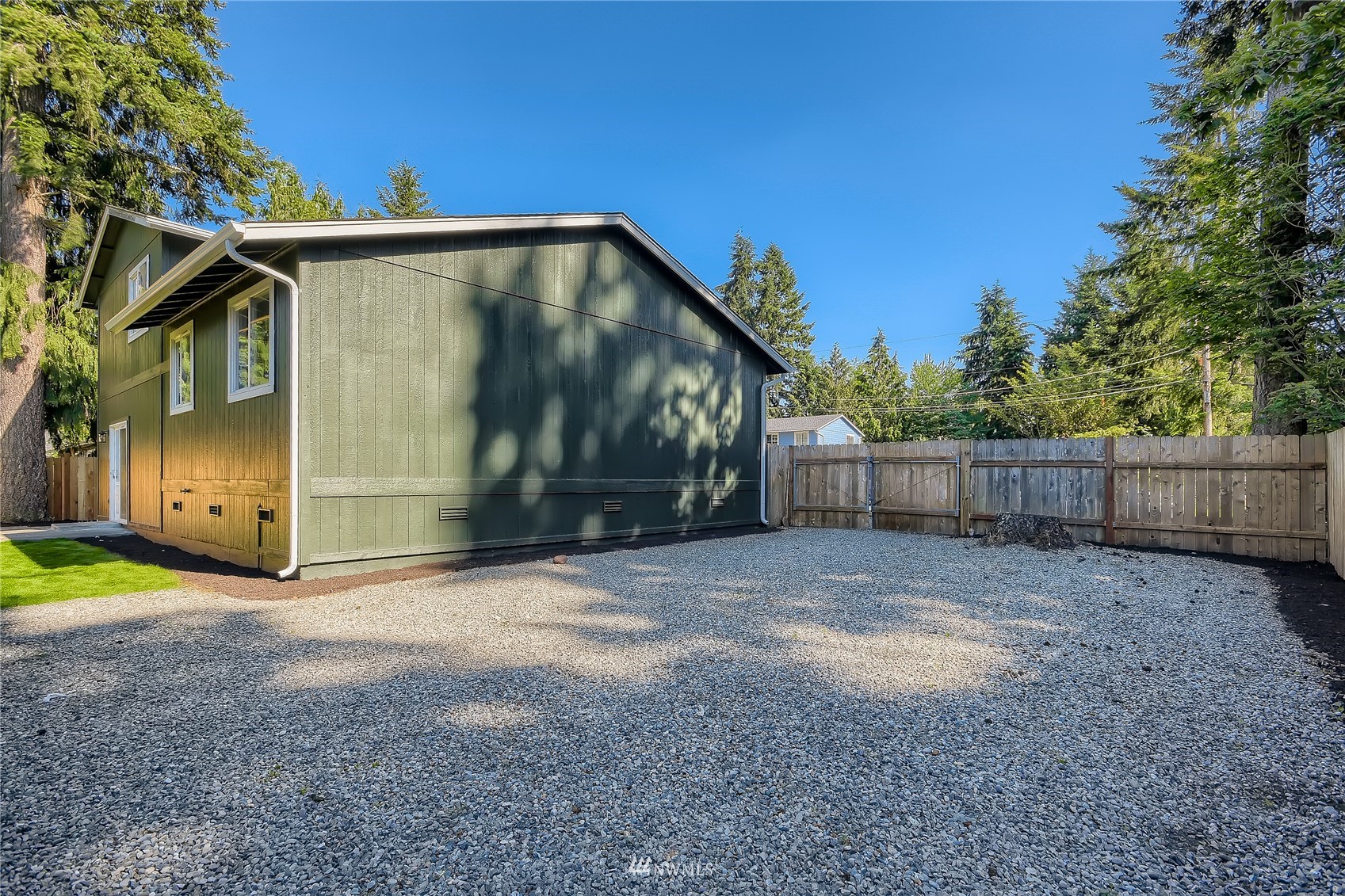 20709 108th Street E