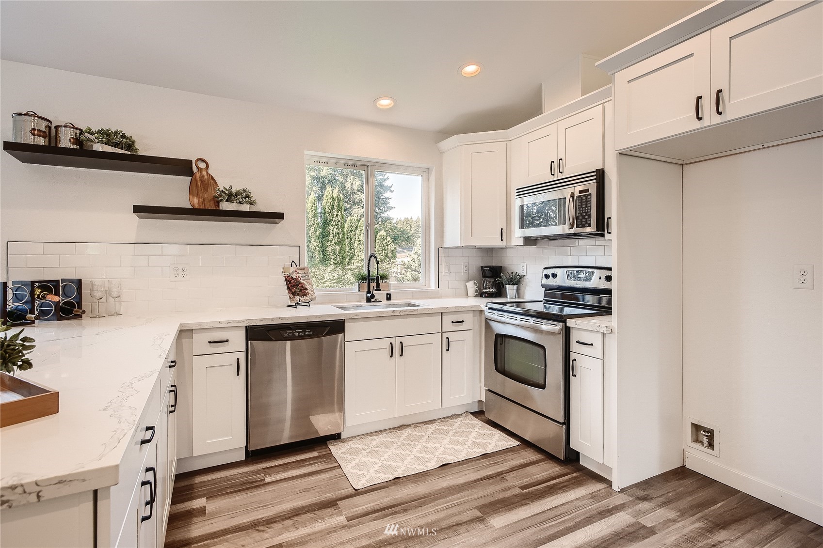 20709 108th Street E