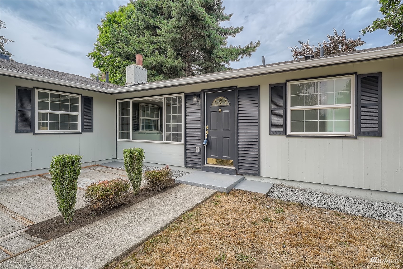 3328 S 256th Street