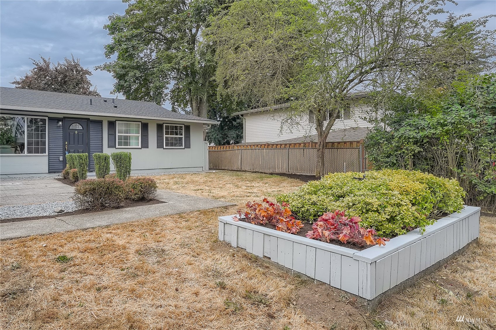 3328 S 256th Street
