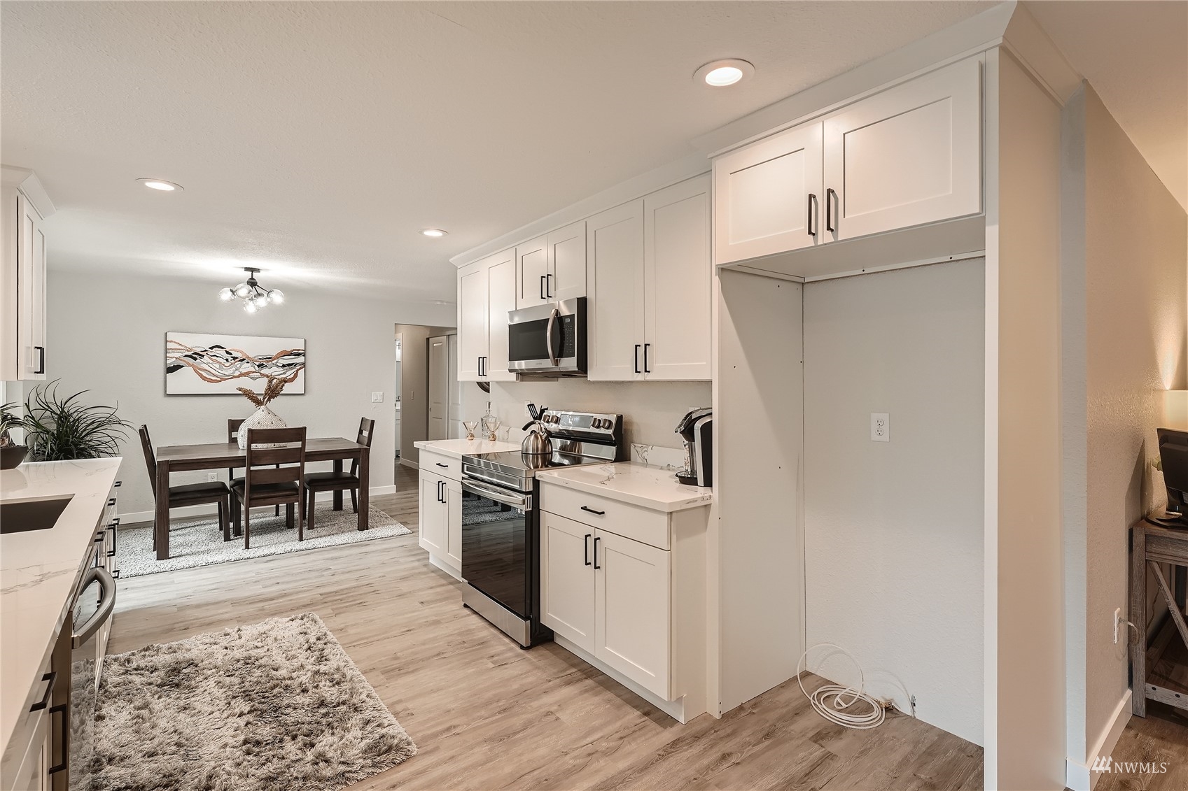 3328 S 256th Street