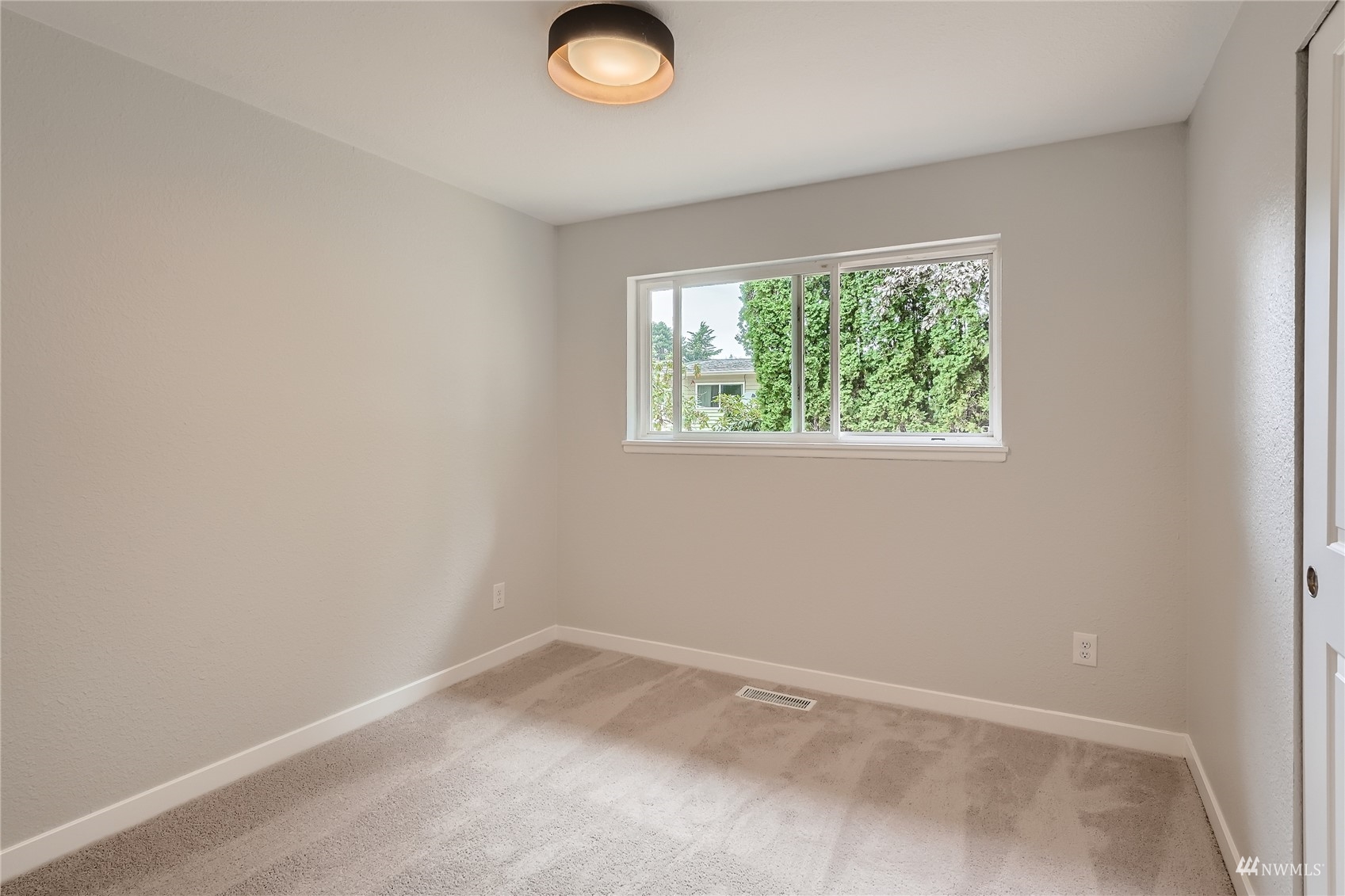 3328 S 256th Street