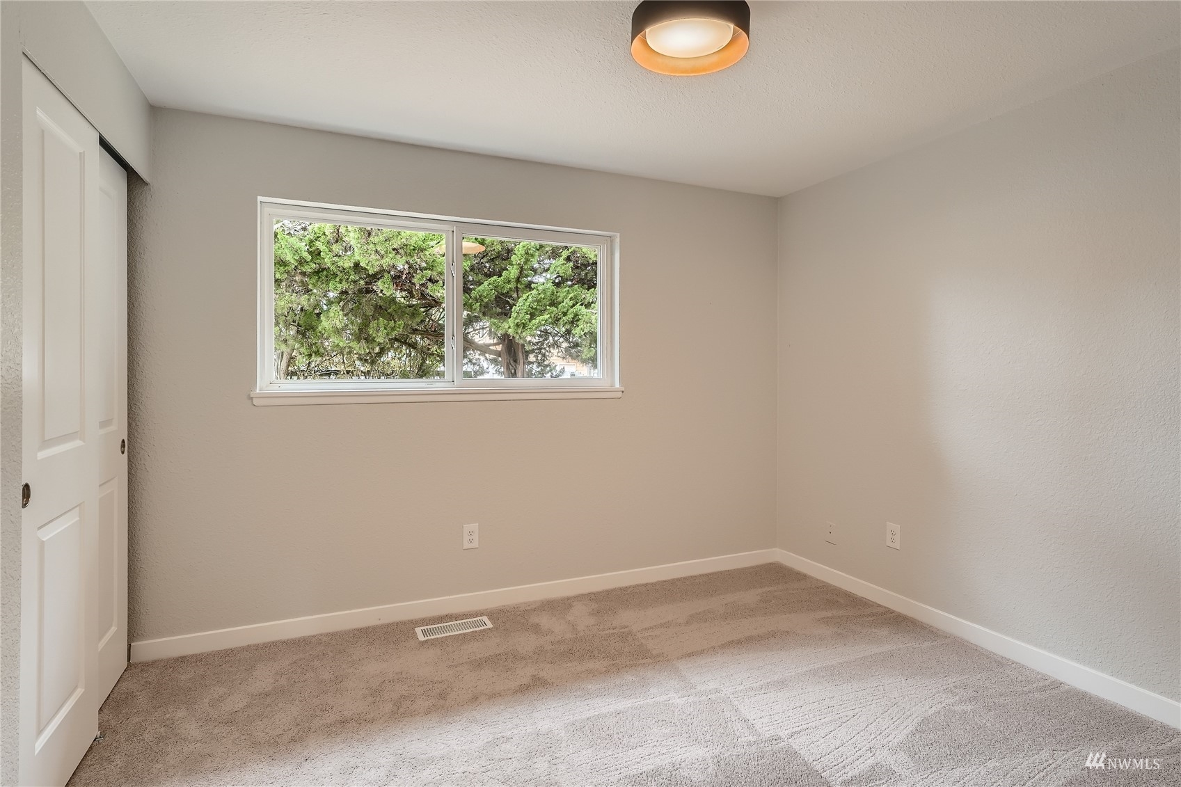 3328 S 256th Street