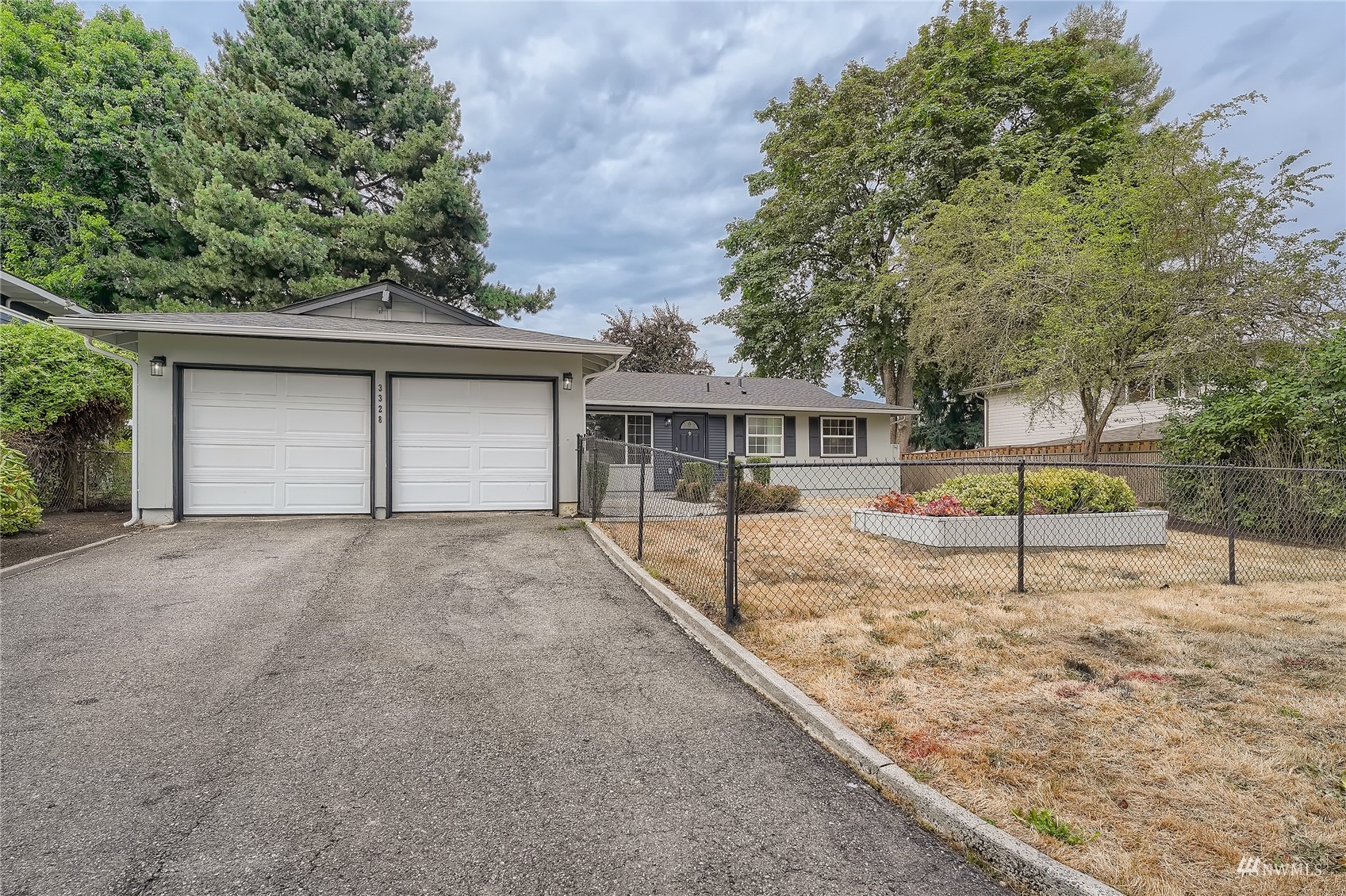 3328 S 256th Street