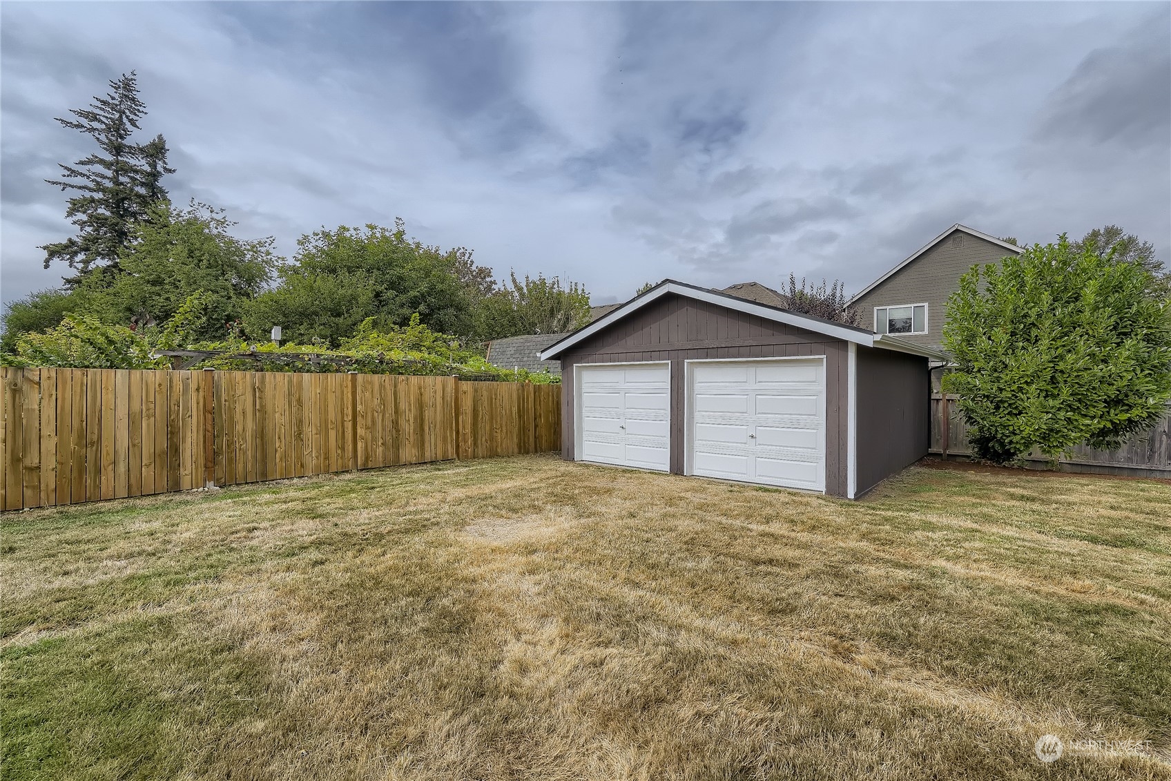 5004 NE 7th Place