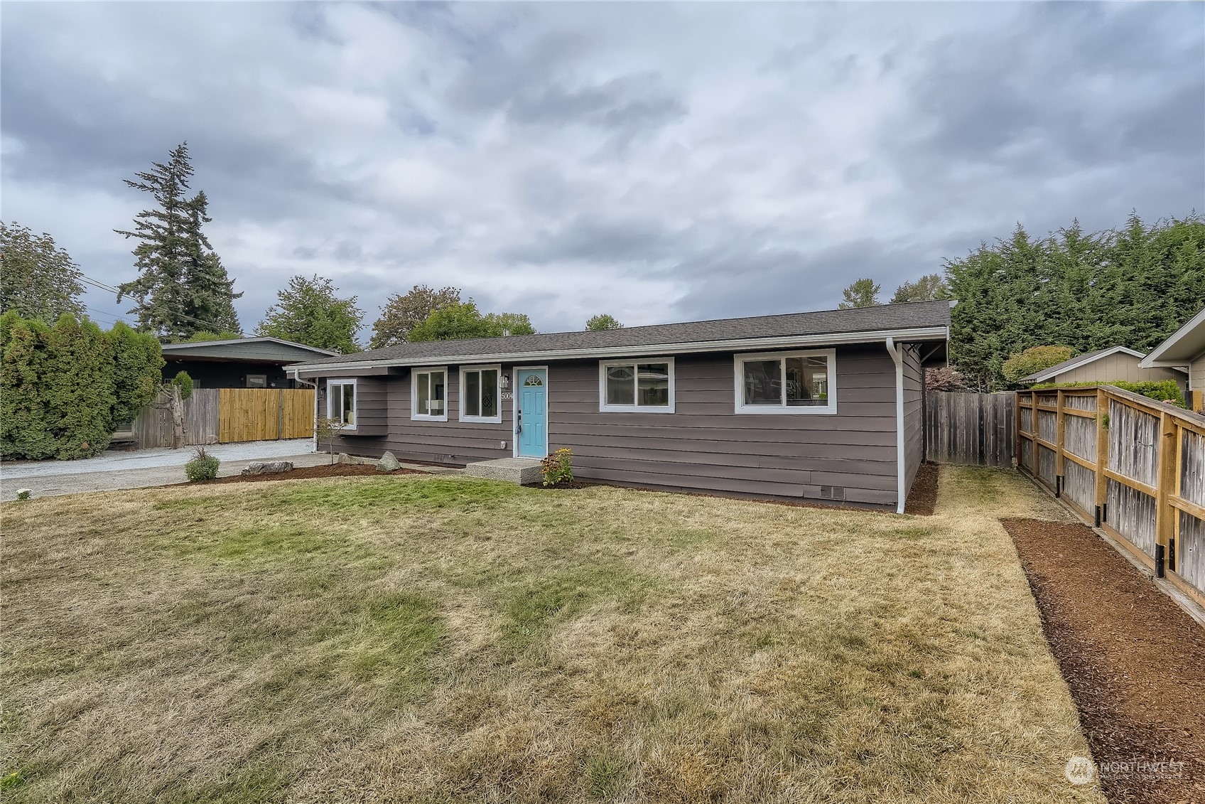 5004 NE 7th Place