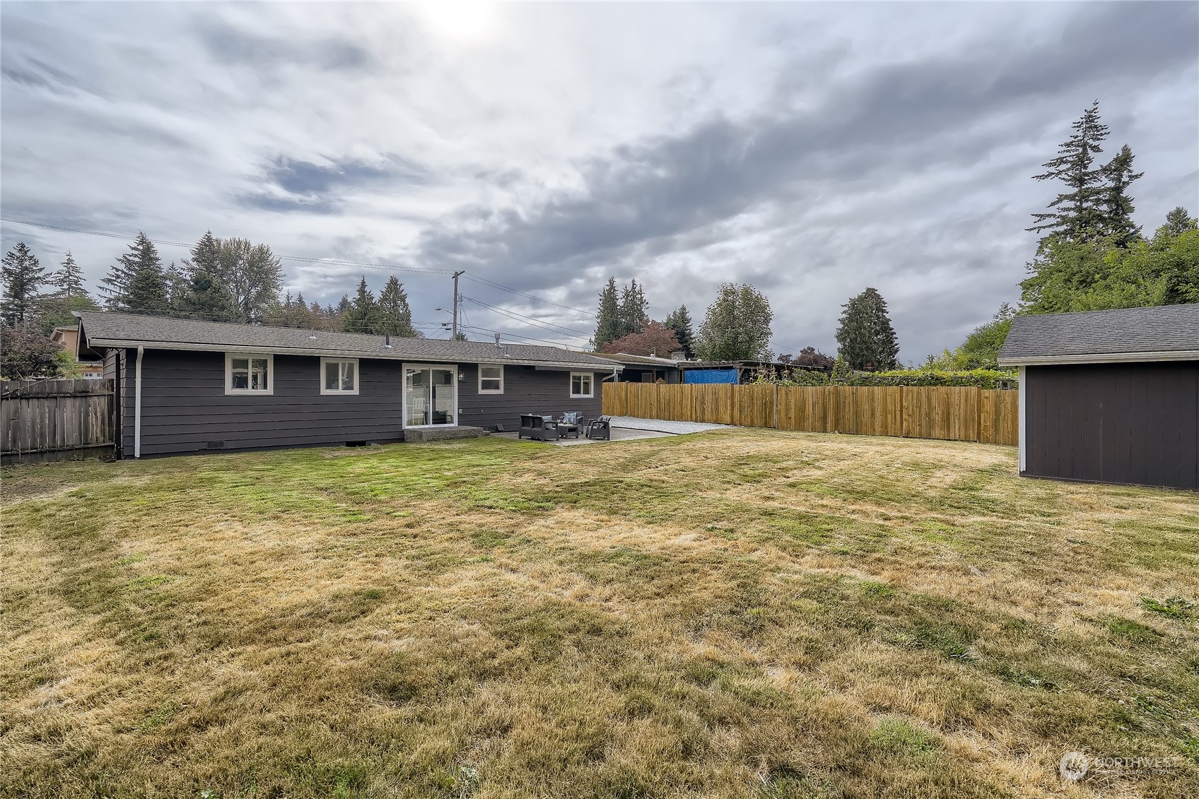 5004 NE 7th Place