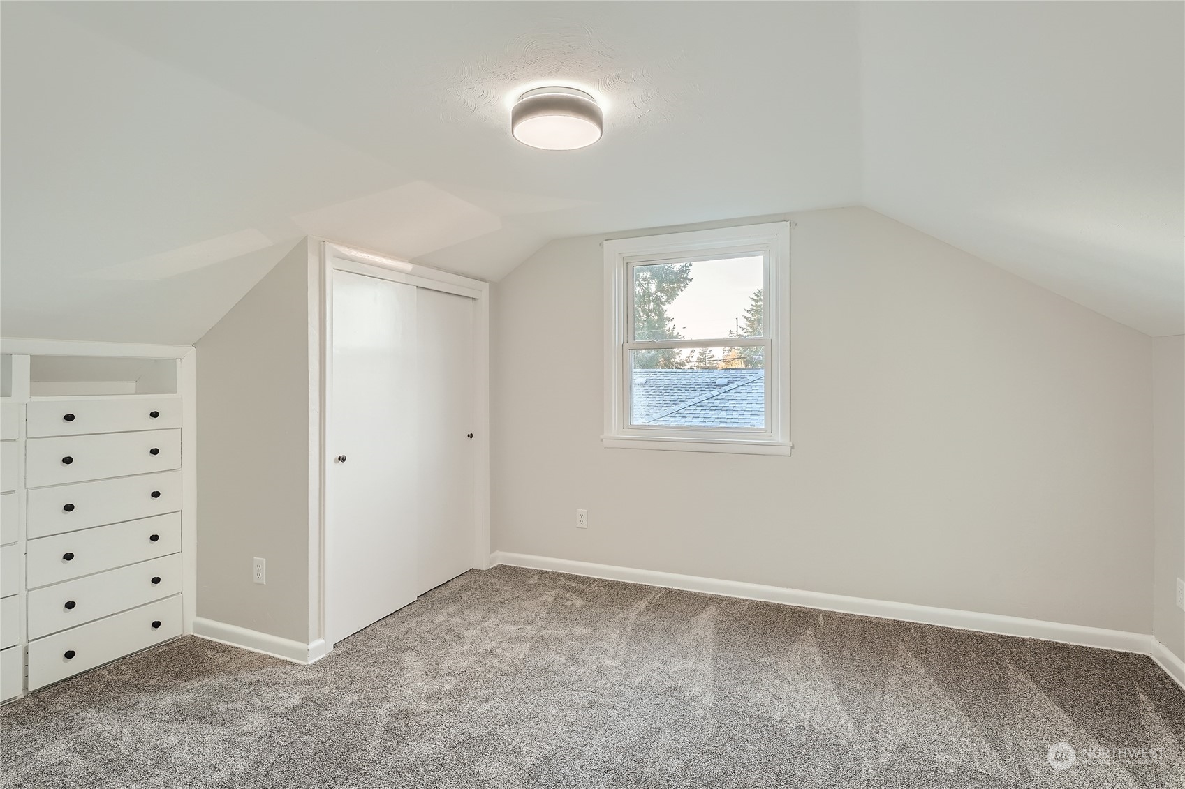 4514 N 13th Street