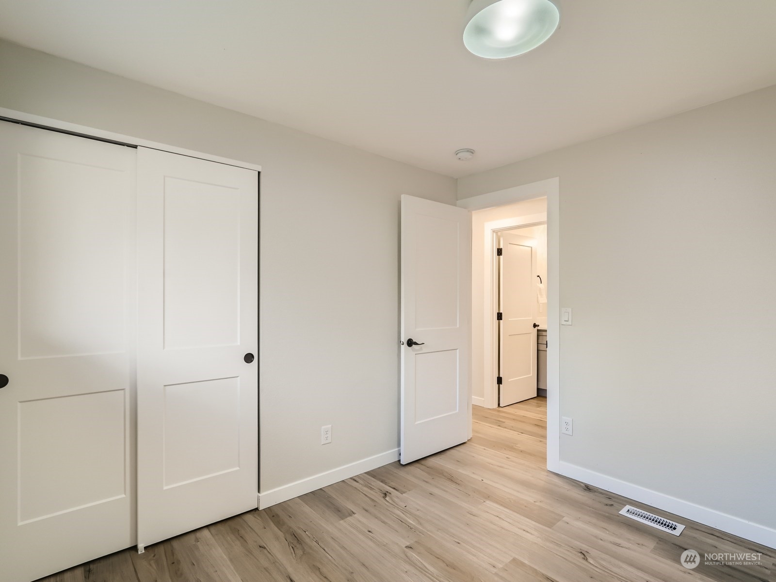 269 Vashon Avenue SE