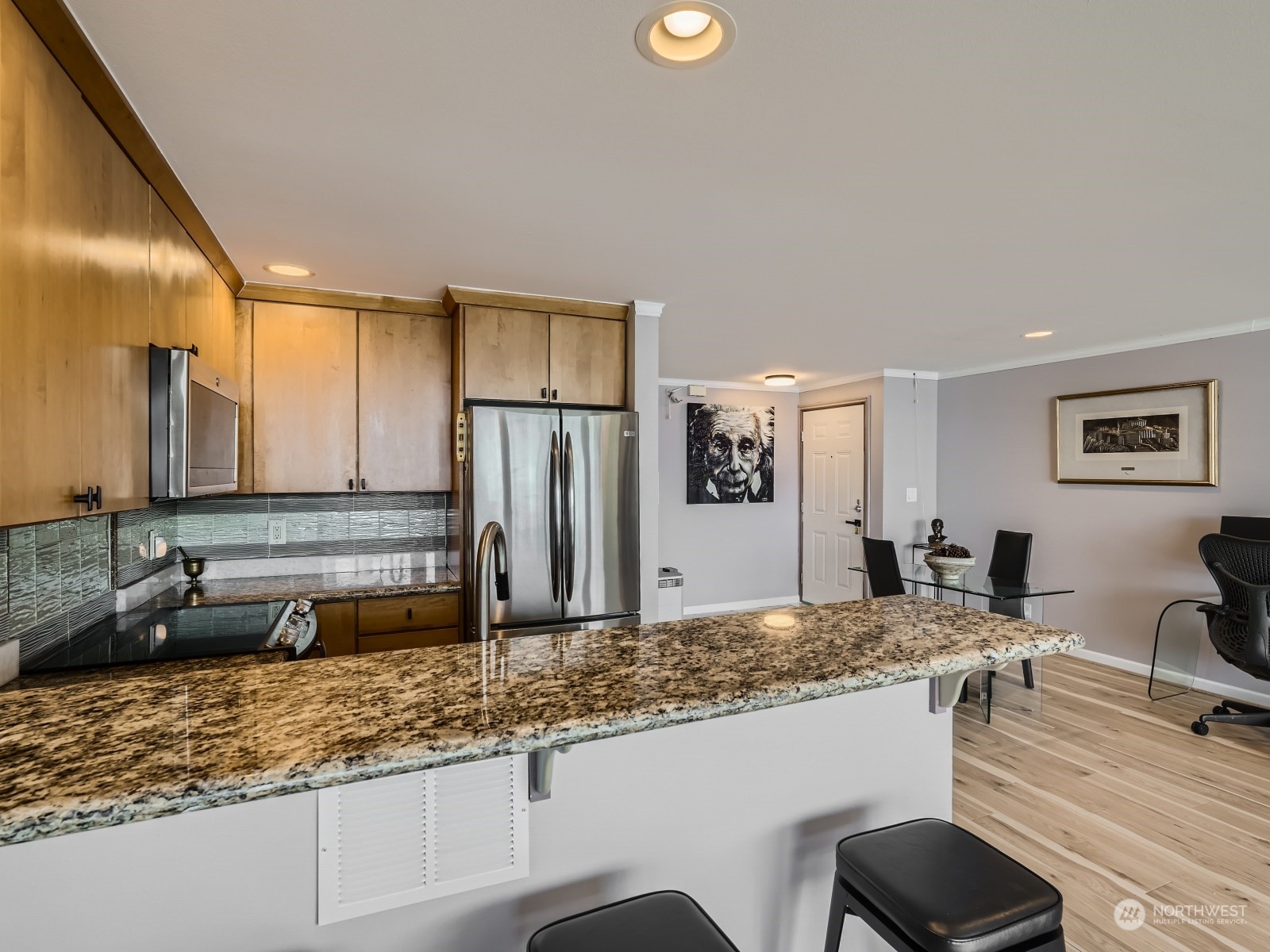 9520 Rainier Avenue S Unit: 302