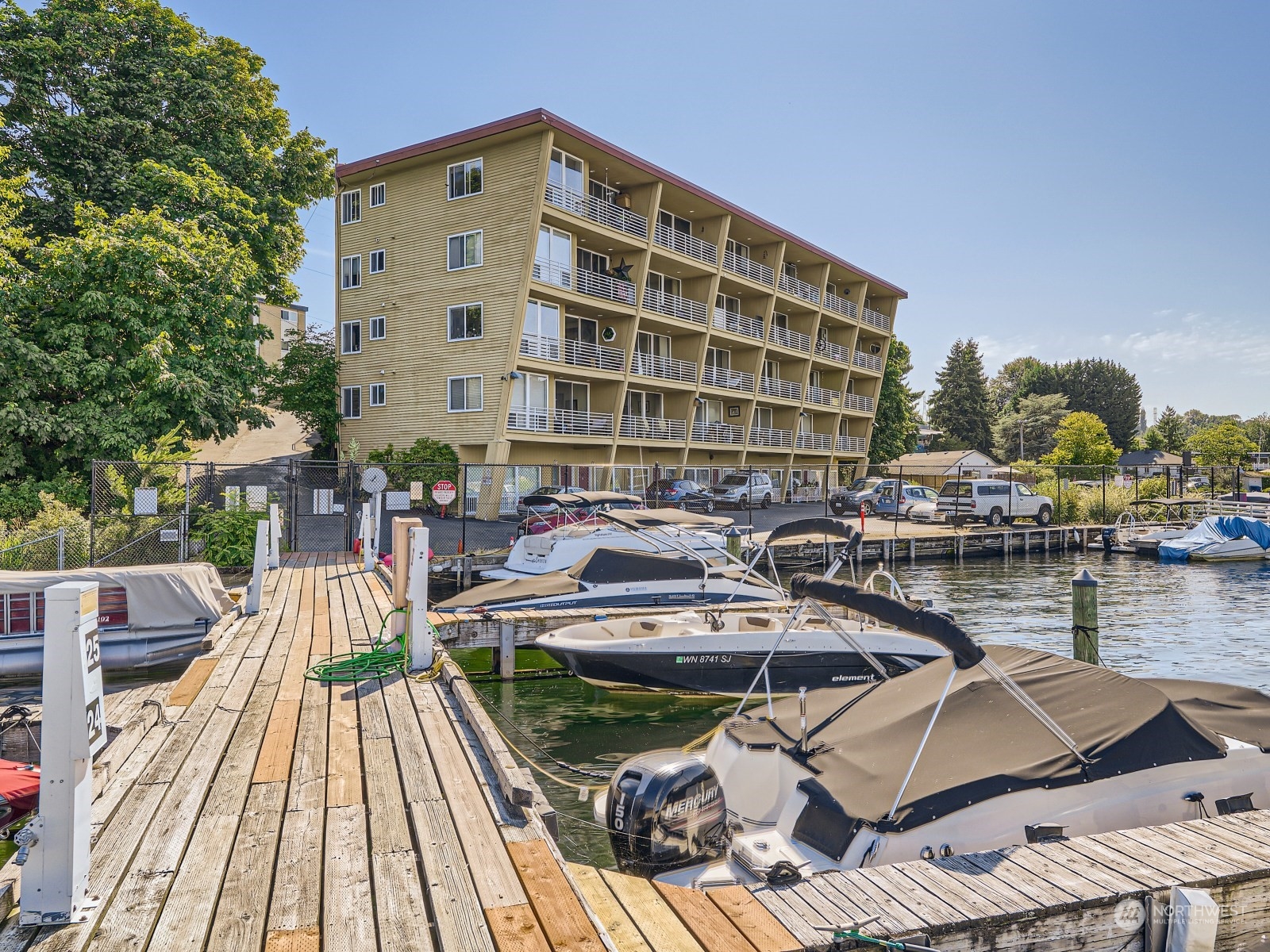 9520 Rainier Avenue S Unit: 302