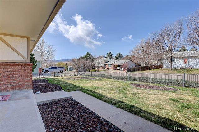 8396 S Yarrow Street