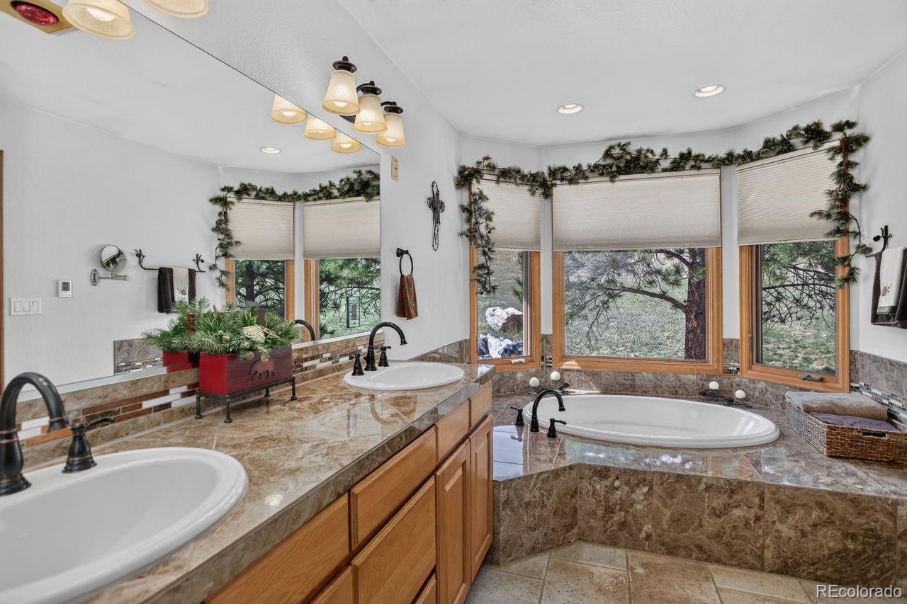 7307 Settlers Drive