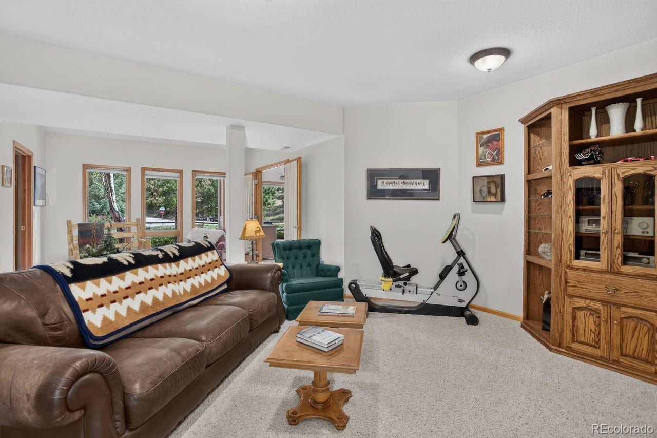 7307 Settlers Drive