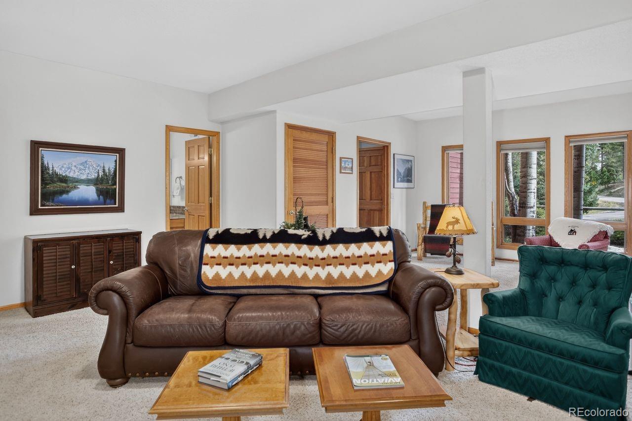 7307 Settlers Drive