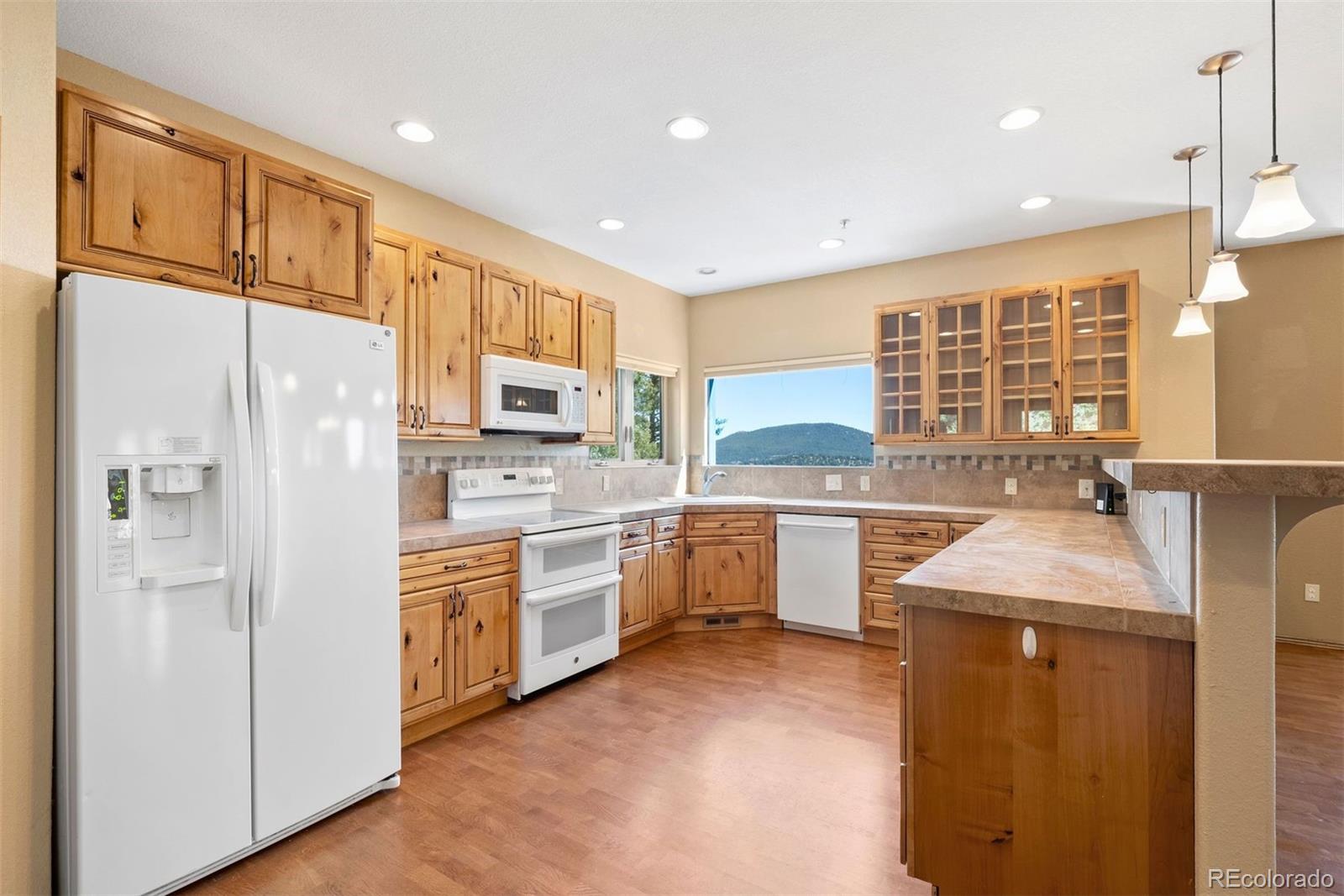 10060 Blue Sky Trail