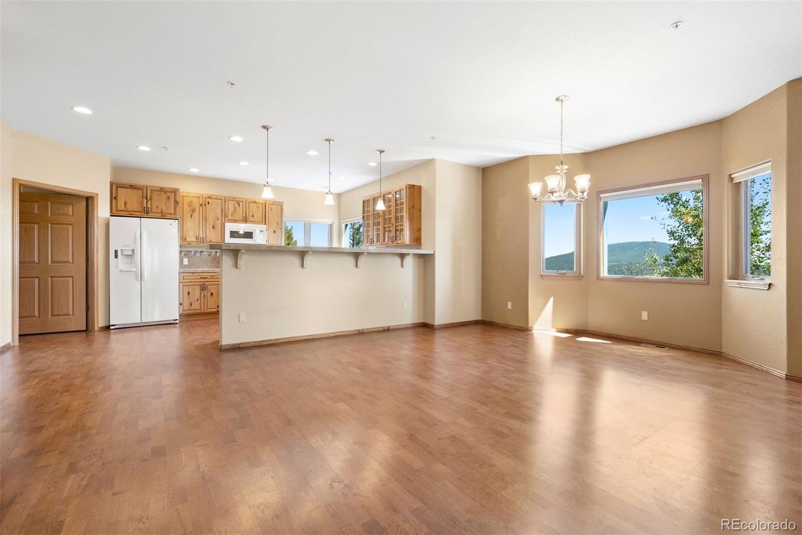 10060 Blue Sky Trail