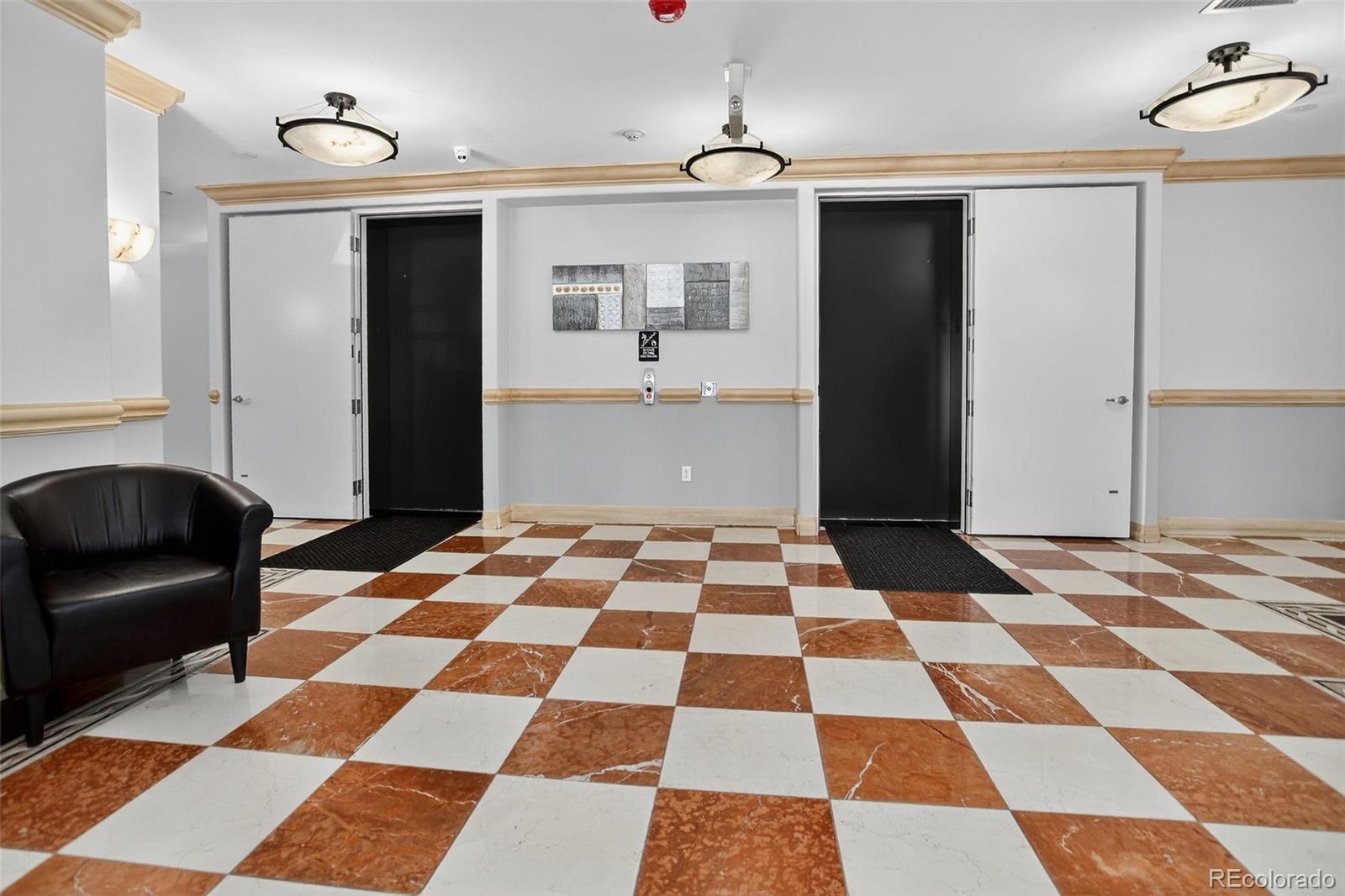 150 S Madison Street Unit: 108