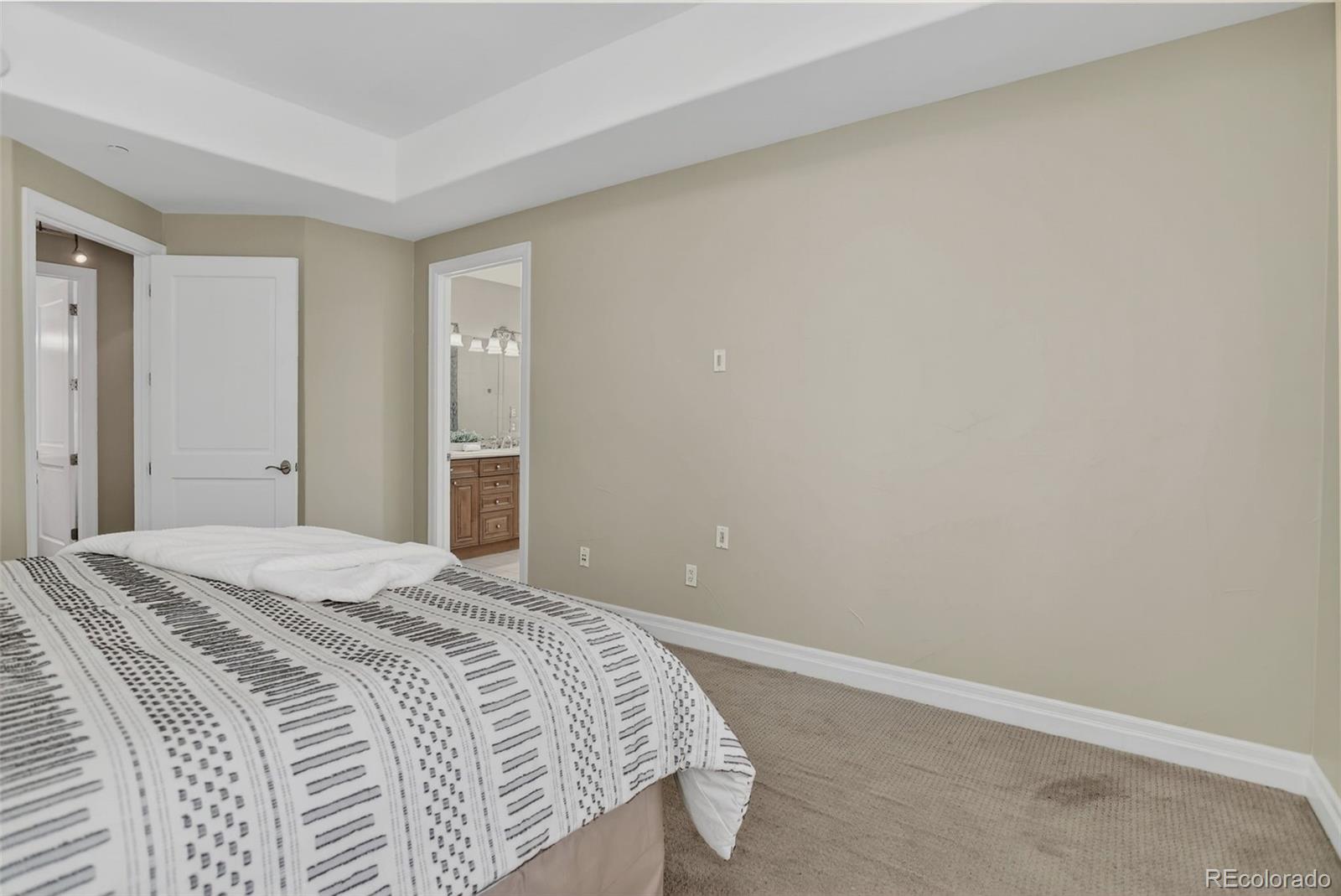 150 S Madison Street Unit: 108