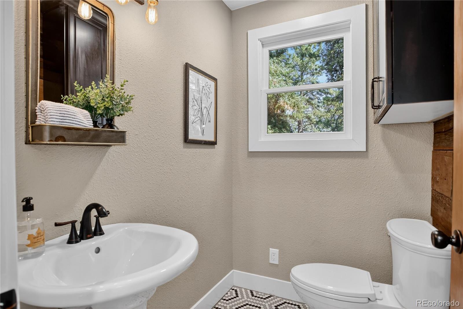 7643 Red Fox Drive