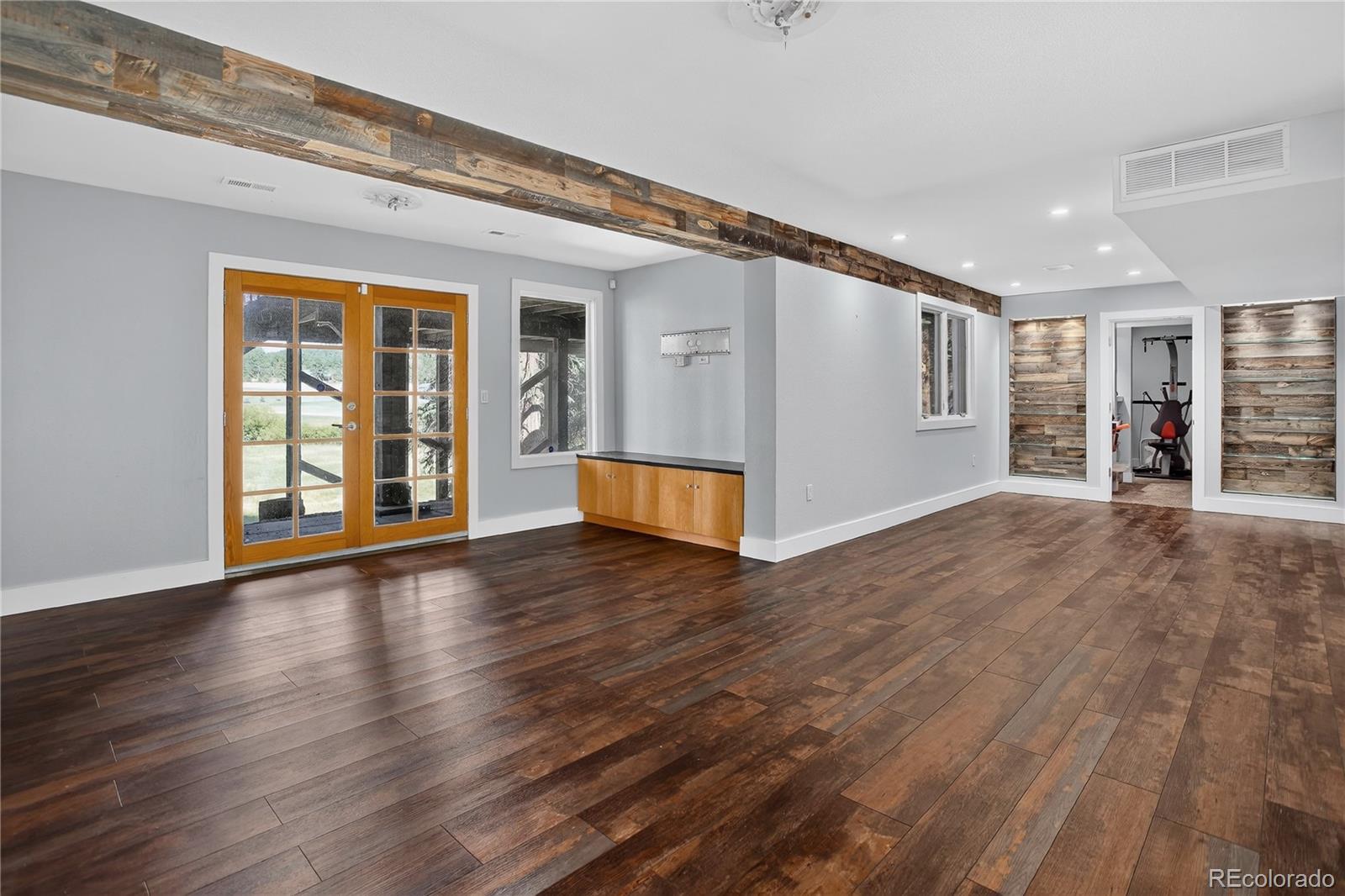 7643 Red Fox Drive