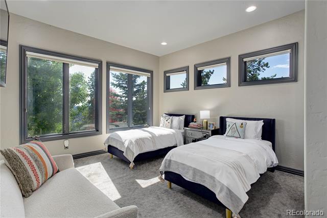 28154 Belle Mont Trail