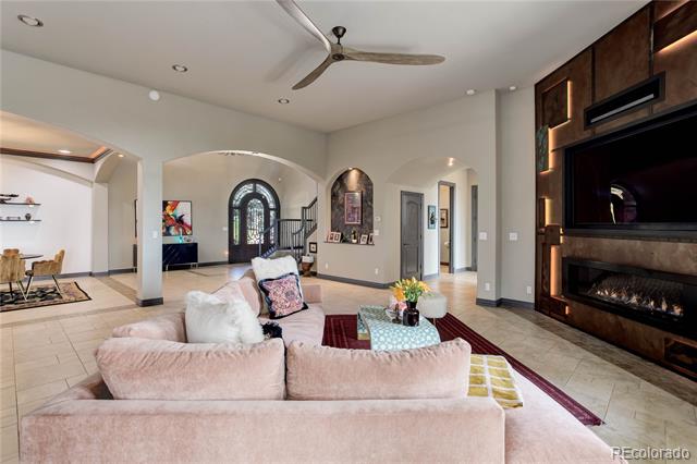 28154 Belle Mont Trail