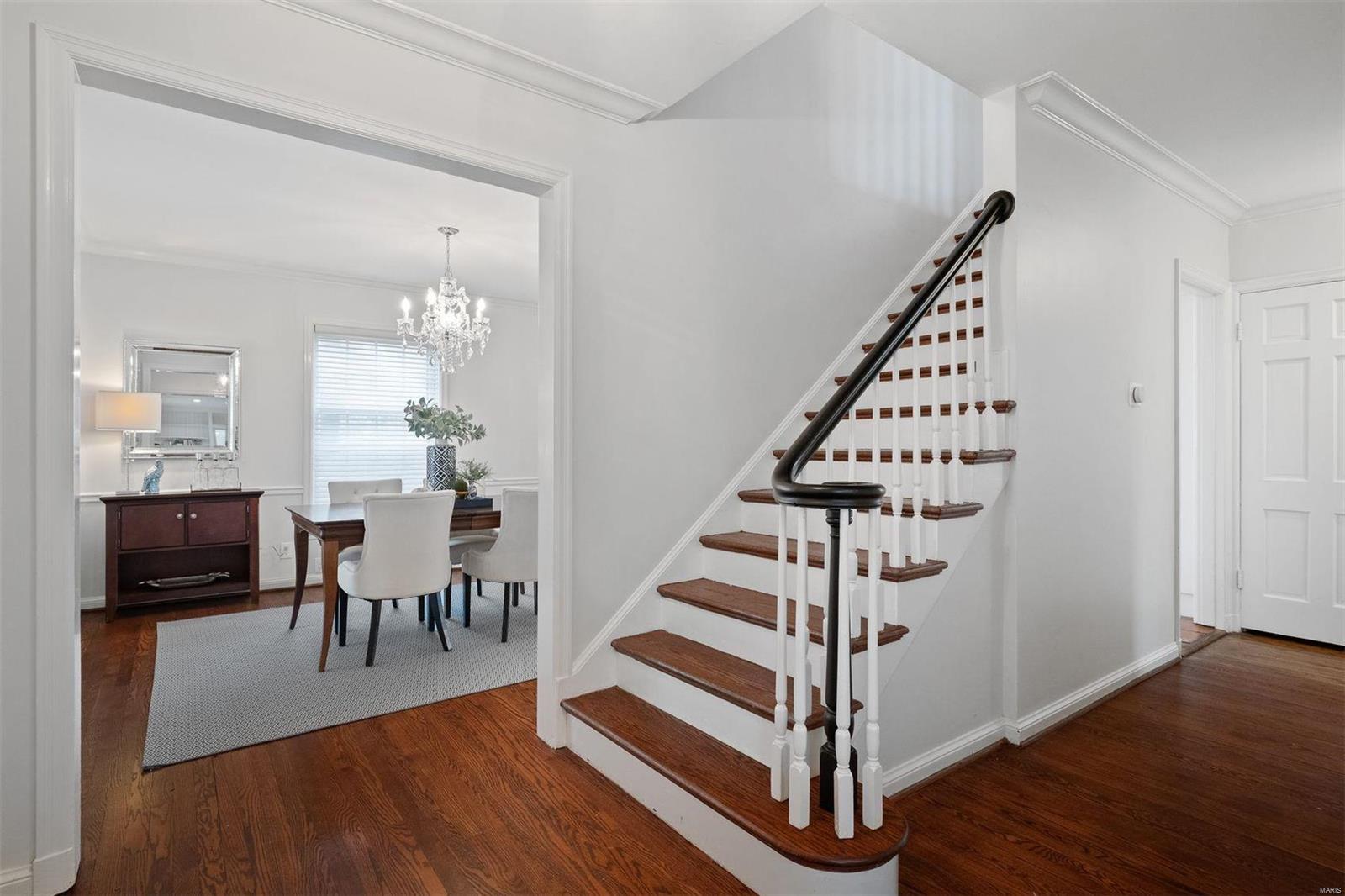 5 Loren Woods Drive