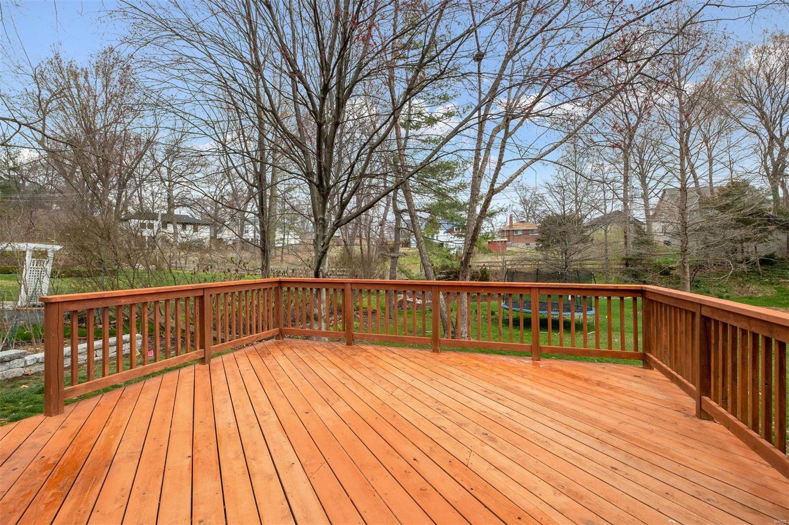 5 Loren Woods Drive