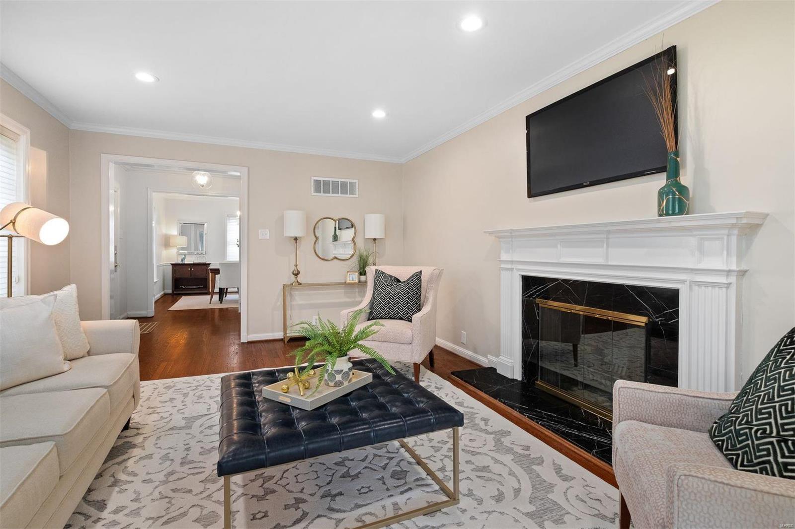5 Loren Woods Drive