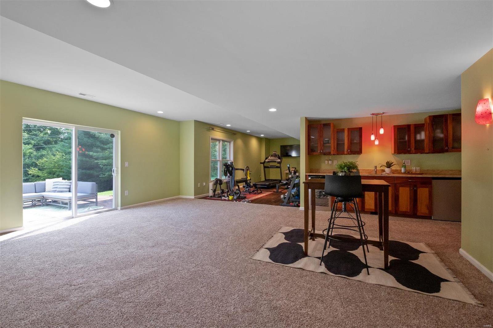 12346 Mulberry Tree Court
